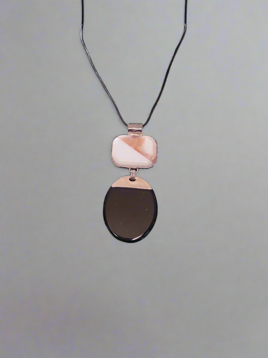 Statement necklace