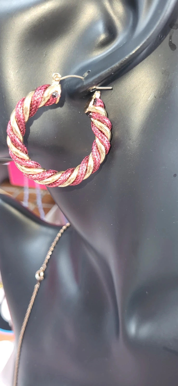 Retro hoop earrings