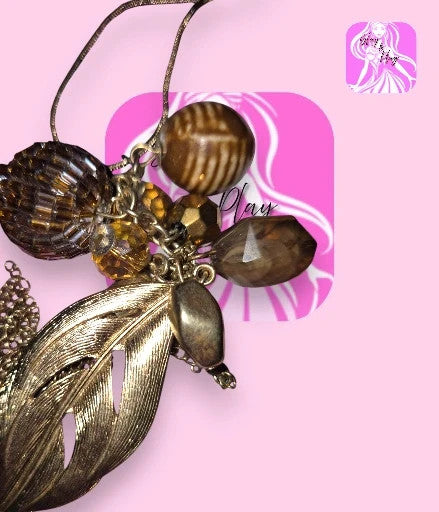 Long autumn style necklace