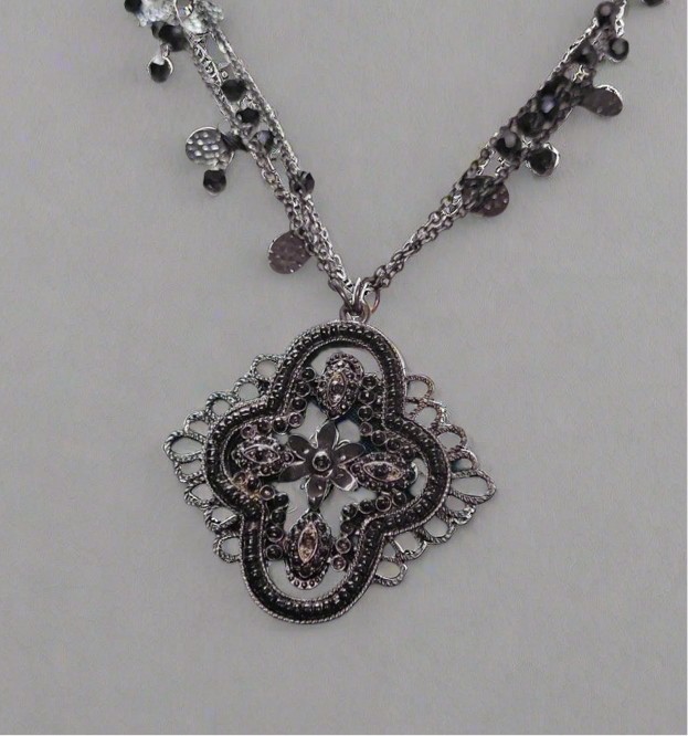 Gothic chocker