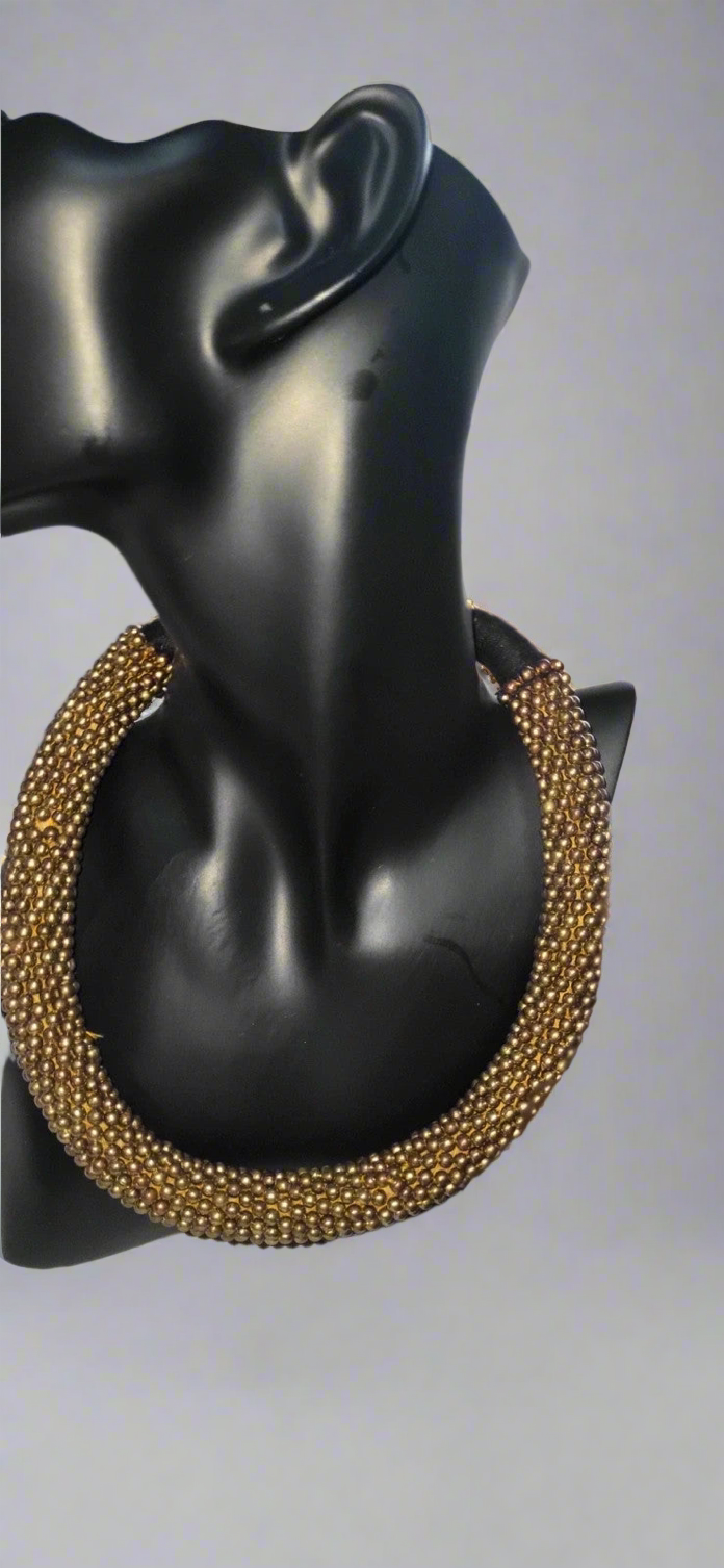 vintage retro statement necklace