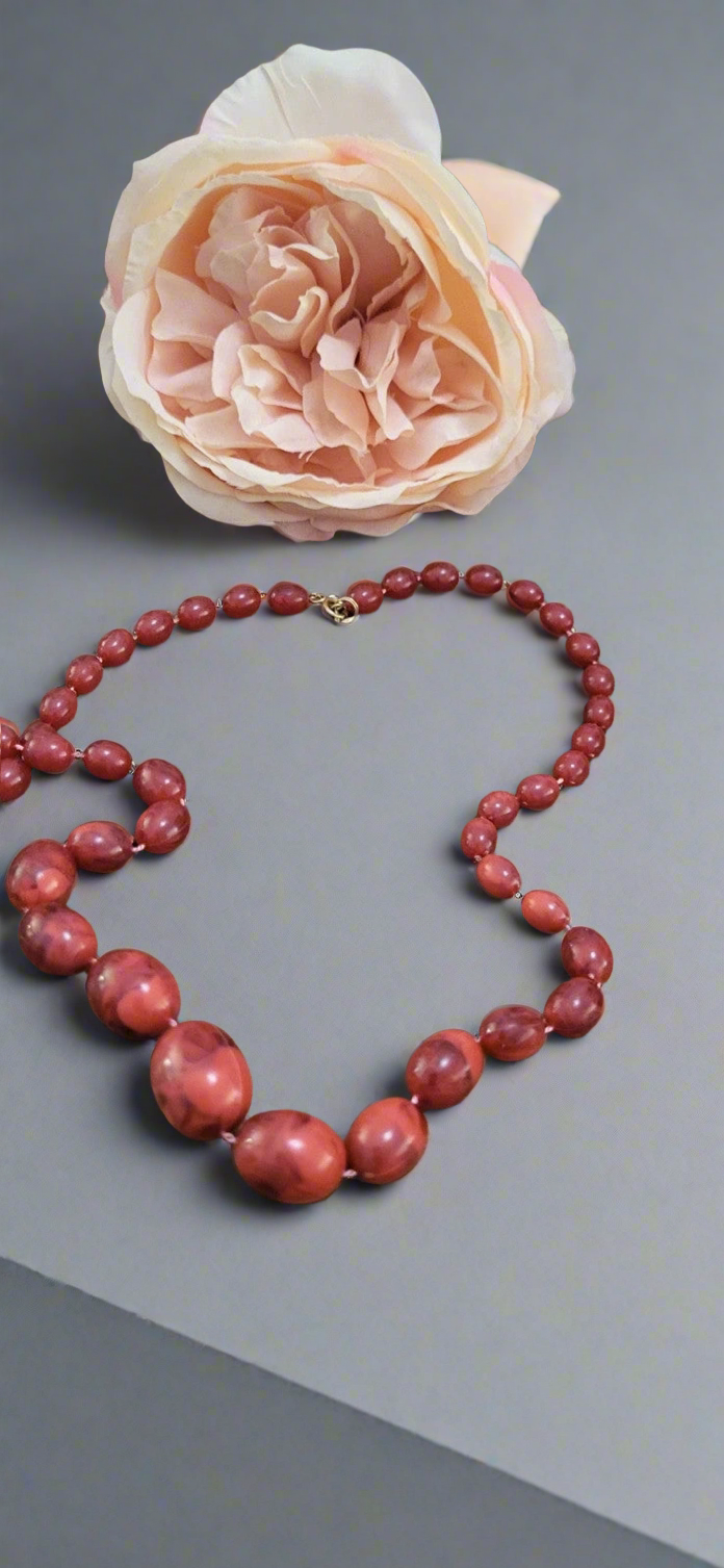 Chunky bead necklace