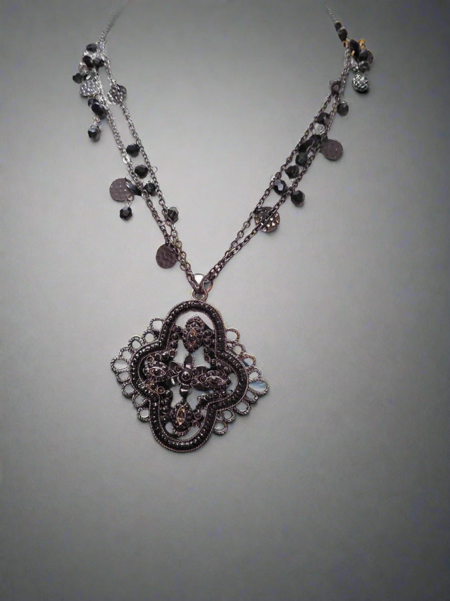Gothic chocker