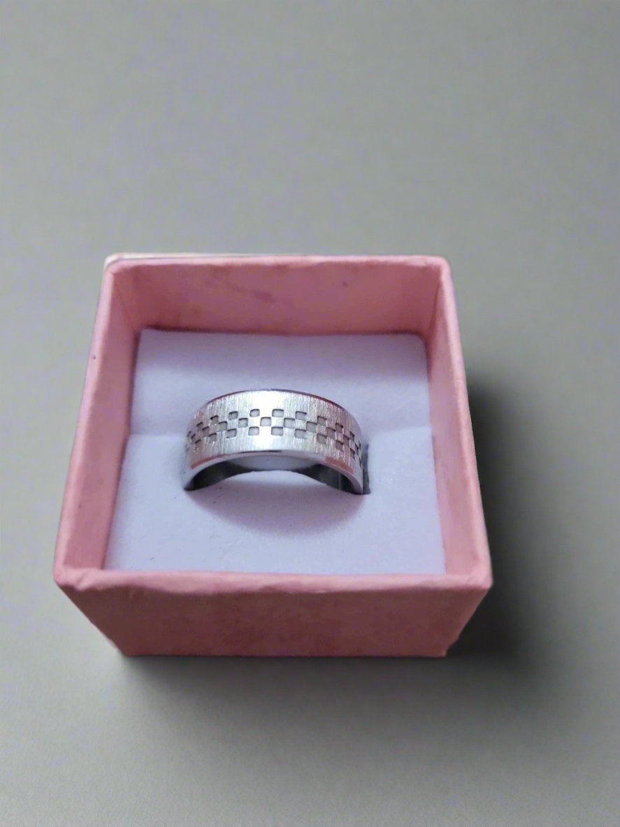 Costume ring