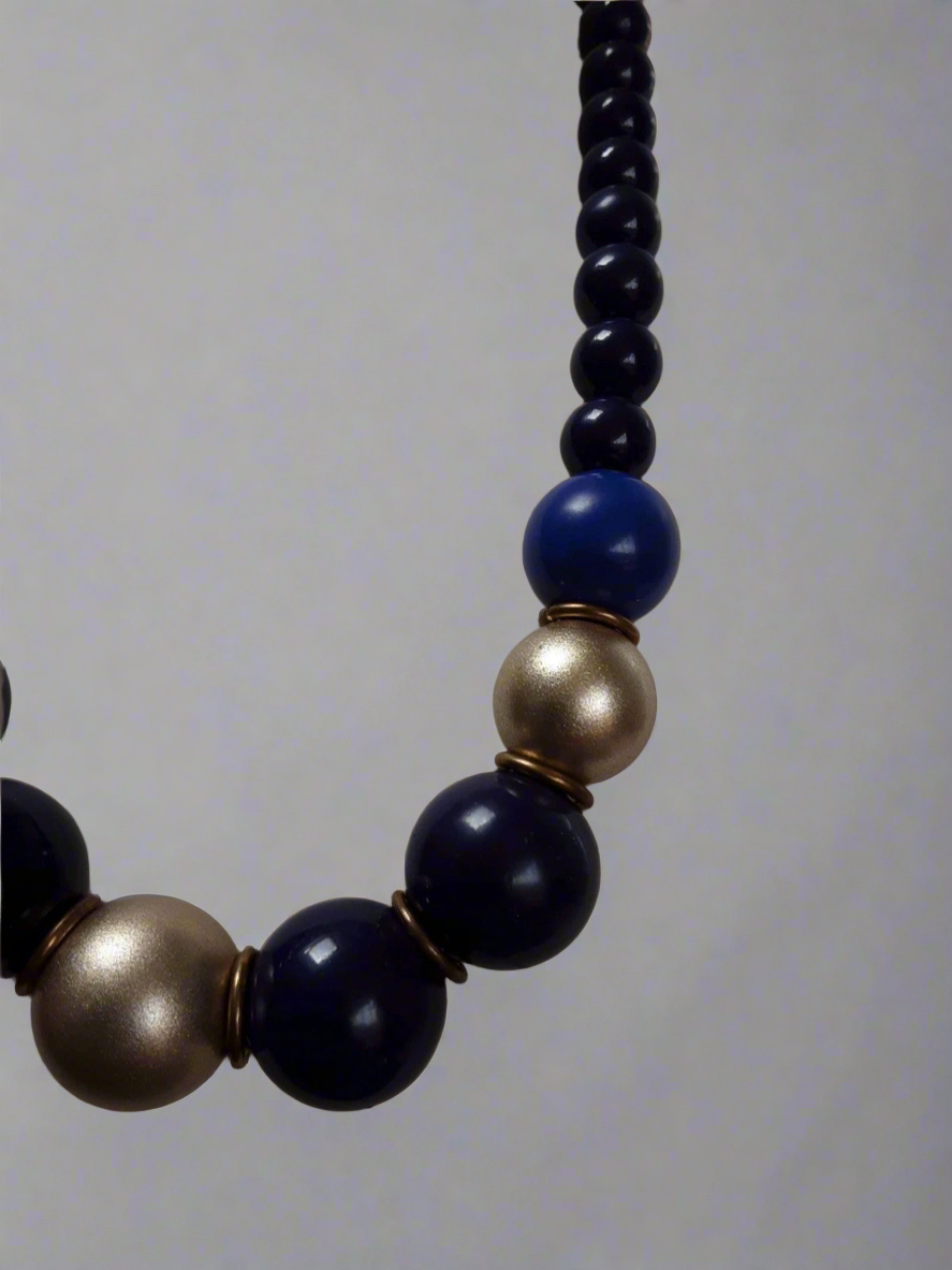Large bead necklace