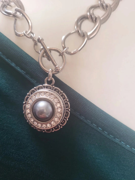 T bar necklace
