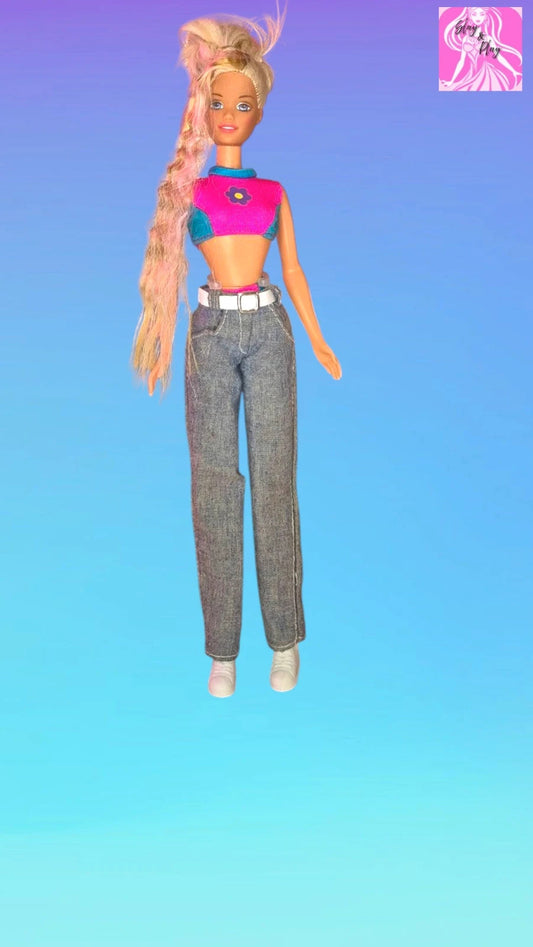 1996 Barbie Teen Skipper Doll All Grown Up Mattel