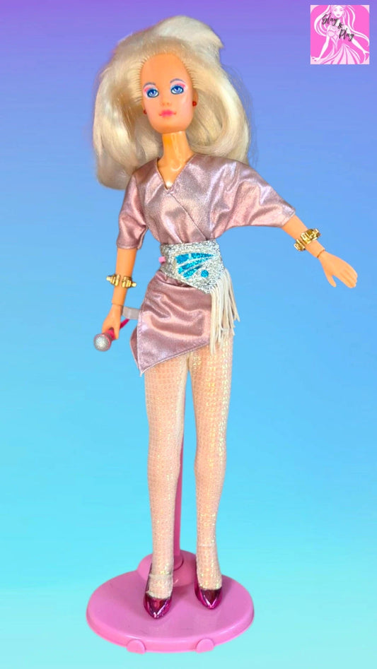 1985 Jen and the holograms doll