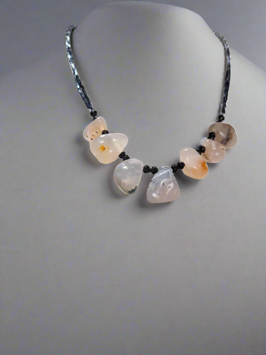 Statement neclace