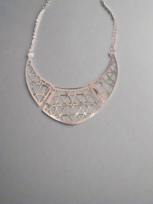 Statement necklace