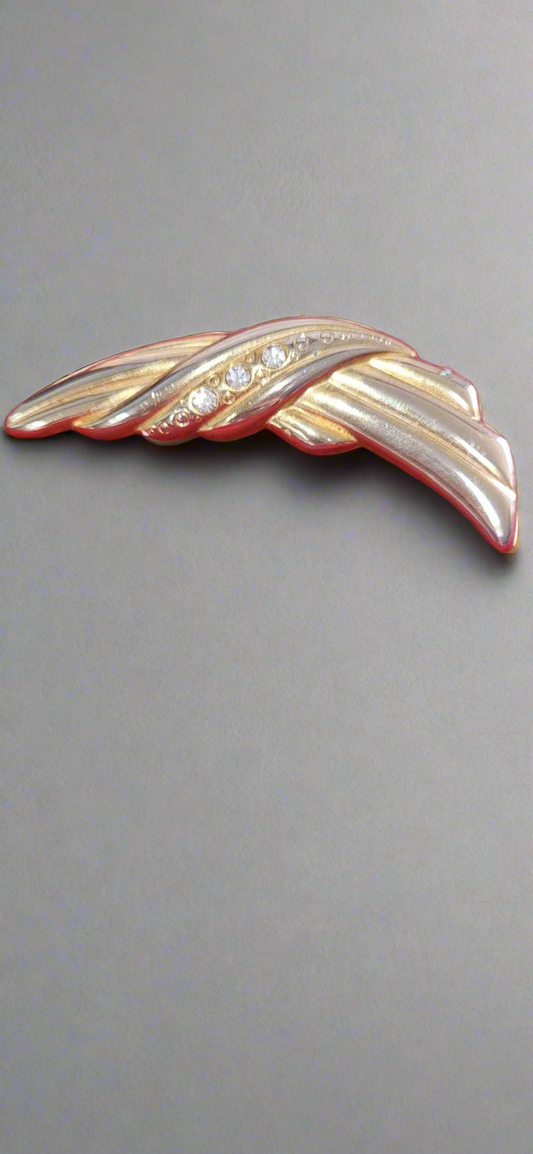 Beautiful vintage brooch