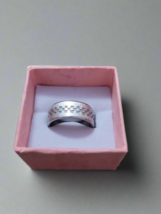 Costume ring