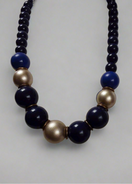 Large bead necklace