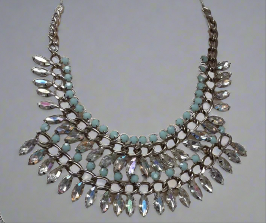 statement necklace