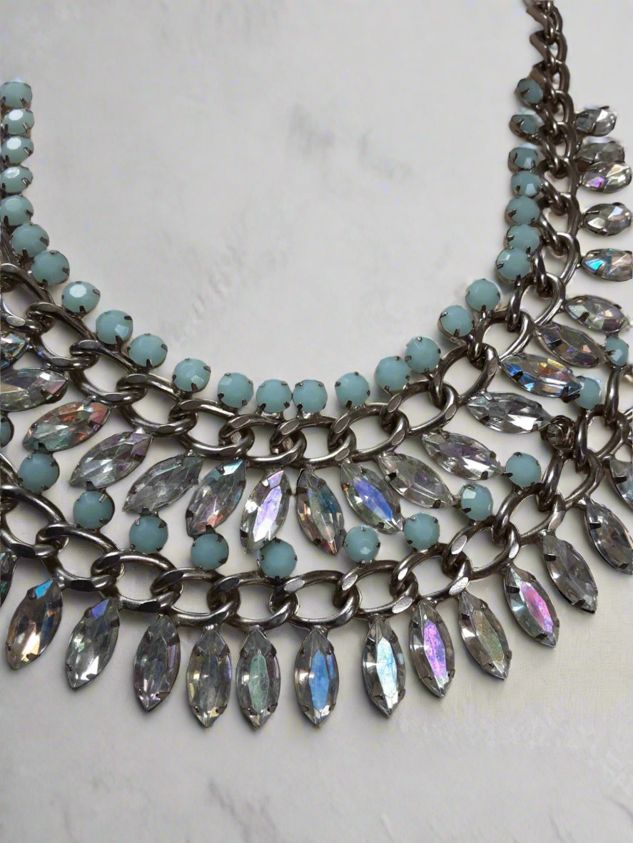 statement necklace