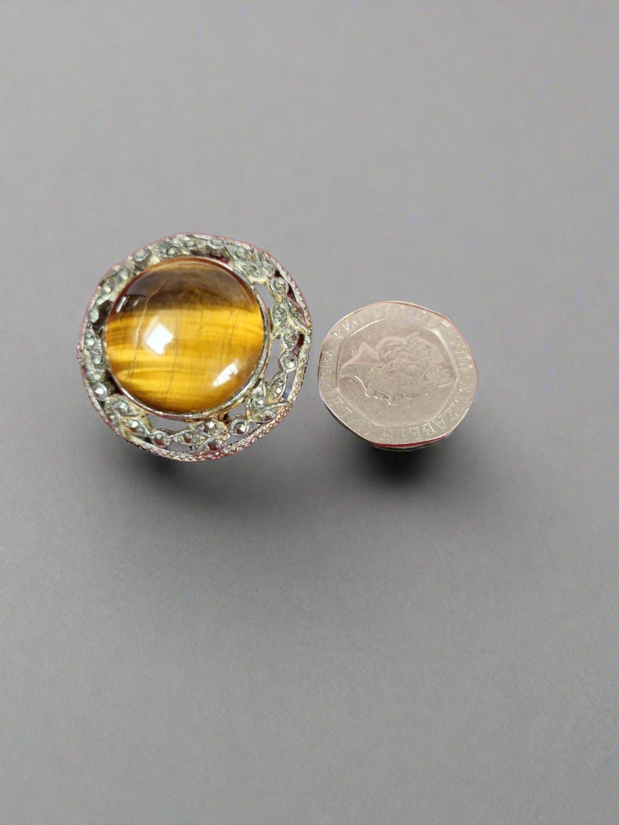 Tigers eye vintage brooch